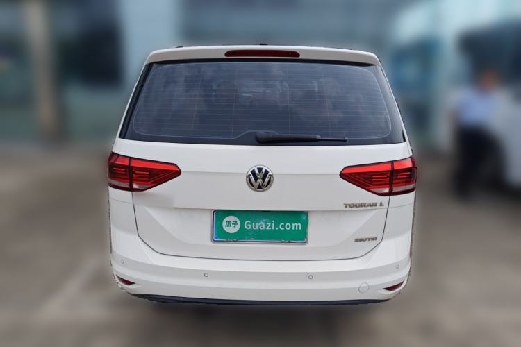 Used Volkswagen Touran 2018 Volkswagen Touran L 280TSI DSG Comfort Edition 7 Seats China V Emission Standard Rear