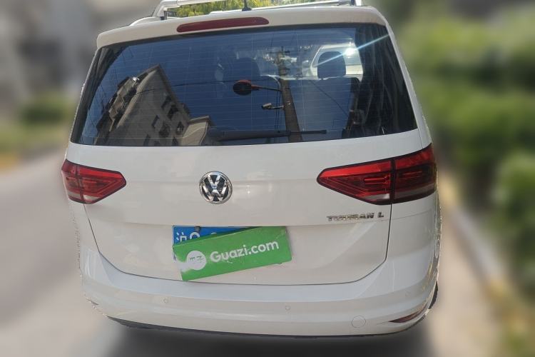 Used Volkswagen Touran 2018 Volkswagen Touran L 280TSI DSG Comfort Edition 7 Seats China V Emission Standard Rear