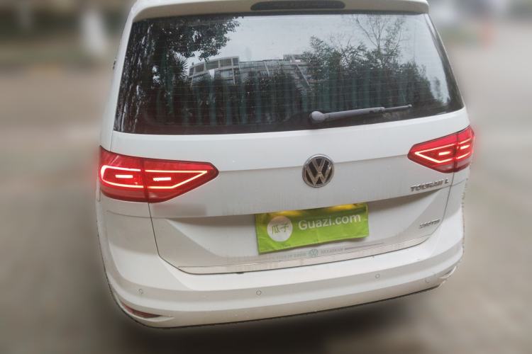 Used Volkswagen Touran 2018 Volkswagen Touran L 280TSI DSG Comfort Edition 7 Seats China V Emission Standard Rear