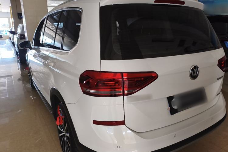 Used Volkswagen Touran 2018 Volkswagen Touran L 280TSI DSG Boundary Edition 6-Seater China V Emission Standard Rear Left 45 Deg