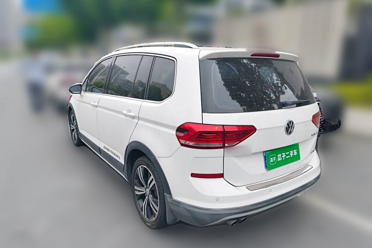 Used Volkswagen Touran 2018 Volkswagen Touran L 280TSI DSG Boundary Edition 7 Seats China V Emission Standard Rear Left 45 Deg