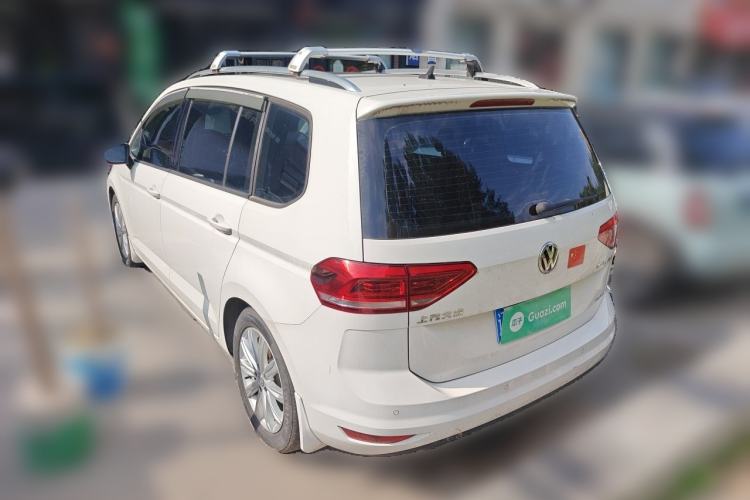Used Volkswagen Touran 2018 Volkswagen Touran L 280TSI DSG Comfort Edition 7-seater Rear Left 45 Deg