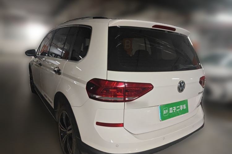 Used Volkswagen Touran 2018 Volkswagen Touran L 280TSI DSG Boundary Edition 7 Seats China VI Standard Rear Left 45 Deg