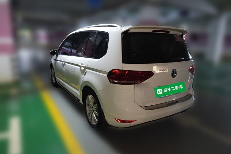 Used Volkswagen Touran 2018 Volkswagen Touran L 280TSI DSG Luxury Edition 6-seater Rear Left 45 Deg