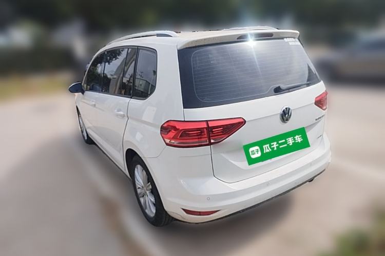 Used Volkswagen Touran 2018 Volkswagen Touran L 280TSI DSG Comfort Edition 6-seater Rear Left 45 Deg