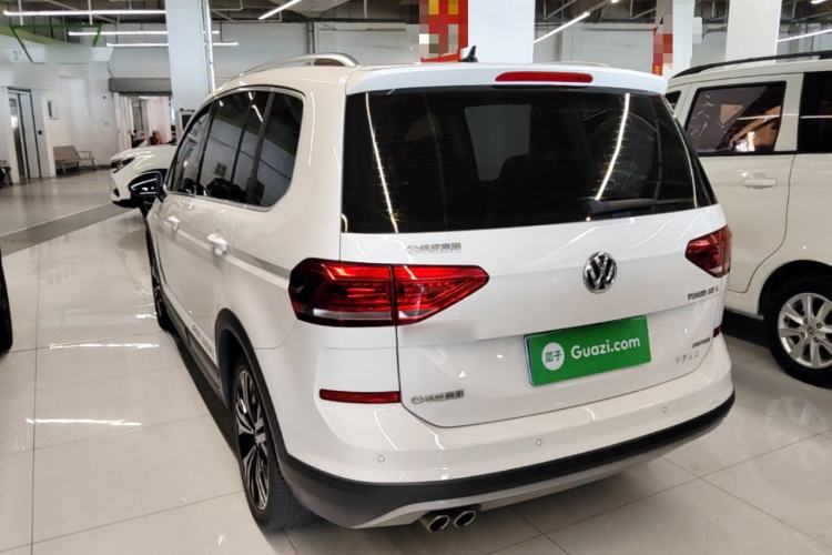 Used Volkswagen Touran 2018 Volkswagen Touran L 280TSI DSG Boundary Edition 7 Seats China V Emission Standard Rear Left 45 Deg