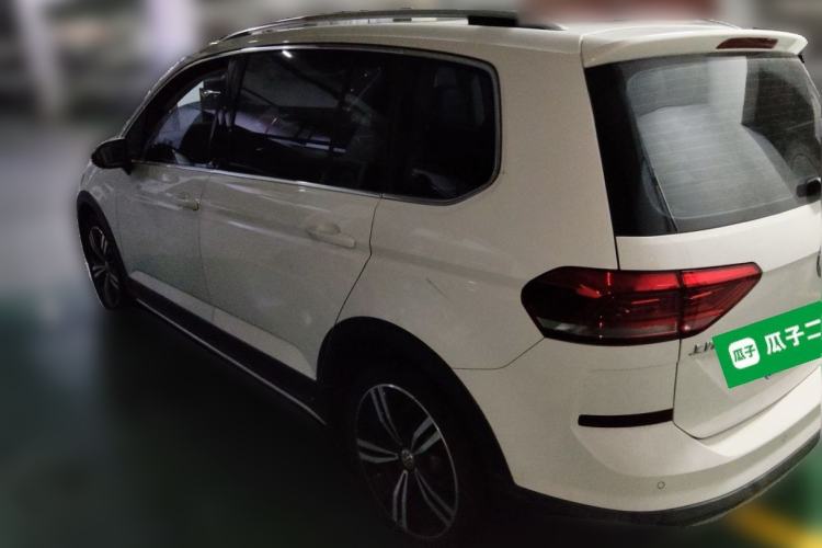Used Volkswagen Touran 2018 Volkswagen Touran L 280TSI DSG Boundary Edition 7 Seats China VI Standard Rear Left 45 Deg