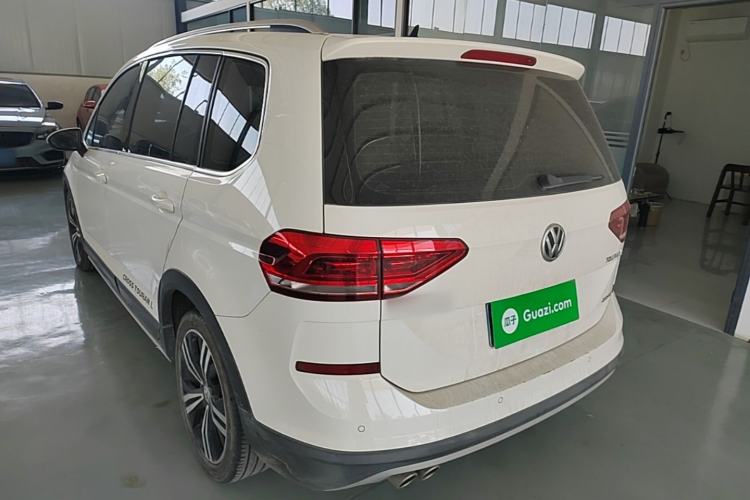 Used Volkswagen Touran 2018 Volkswagen Touran L 280TSI DSG Boundary Edition 7 Seats China VI Standard Rear Left 45 Deg