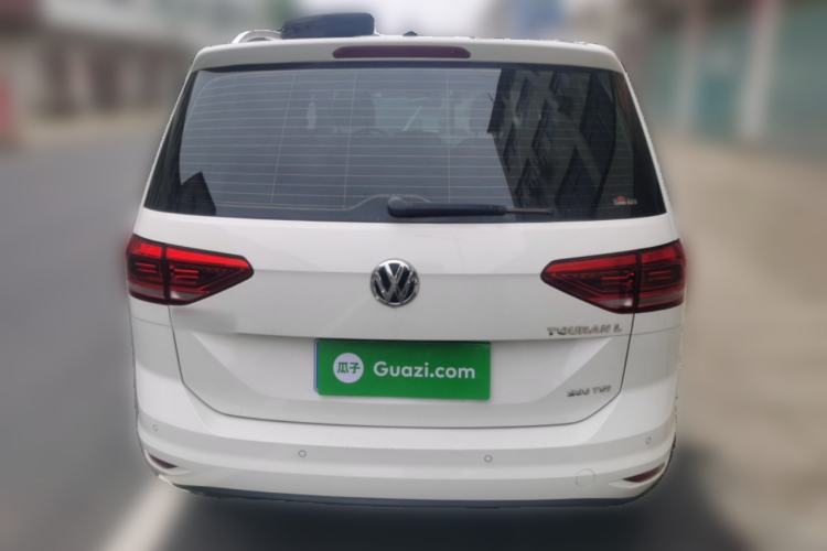 Used Volkswagen Touran 2018 Volkswagen Touran L 280TSI DSG Comfort Edition 7 Seats China VI Standard Rear