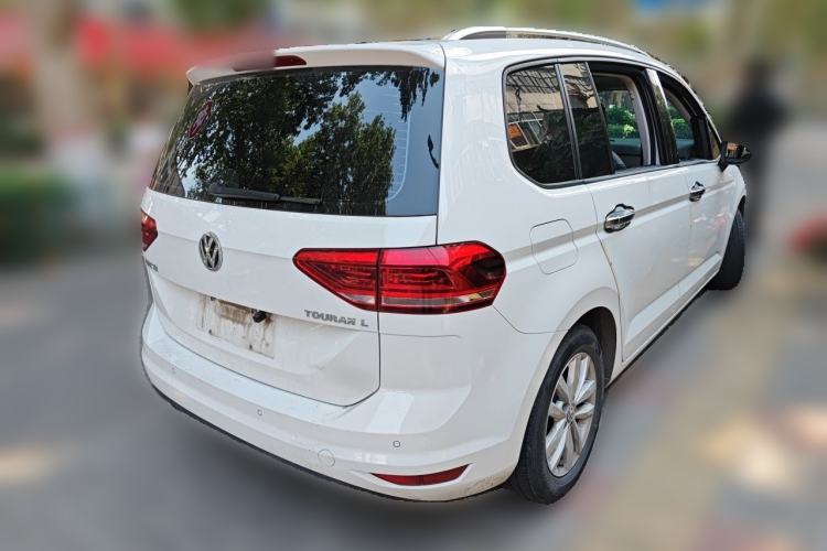 Used Volkswagen Touran 2018 Volkswagen Touran L 280TSI DSG Comfort Edition 7 Seats China VI Standard Rear Right 45 Deg