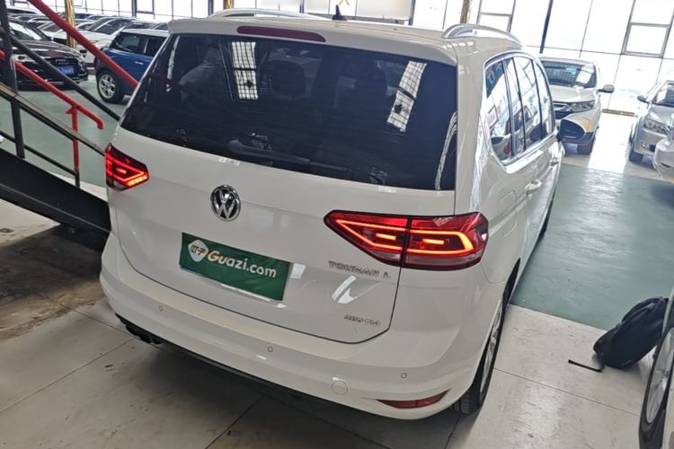 Used Volkswagen Touran 2018 Volkswagen Touran L 280TSI DSG Comfort Edition 7 Seats China V Emission Standard Rear Right 45 Deg
