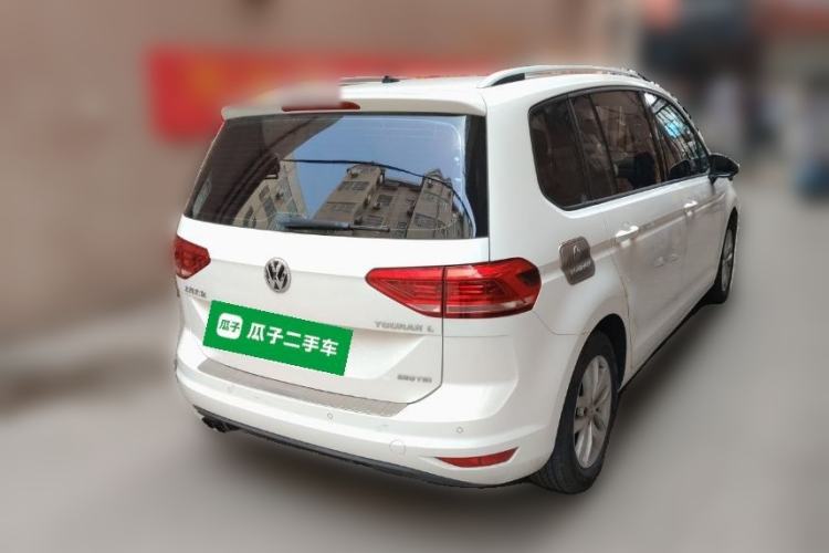 Used Volkswagen Touran 2018 Volkswagen Touran L 280TSI DSG Comfort Edition 7 Seats China V Emission Standard Rear Right 45 Deg