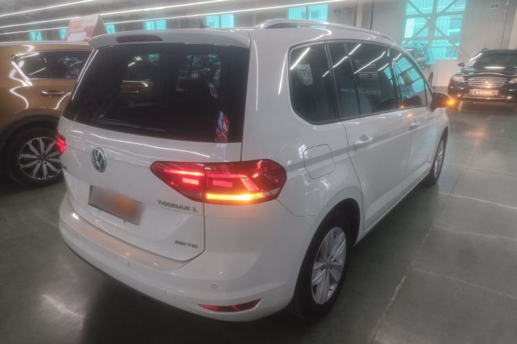 Used Volkswagen Touran 2018 Volkswagen Touran L 280TSI DSG Style Edition 7 Seats China V Emission Standard Rear Right 45 Deg