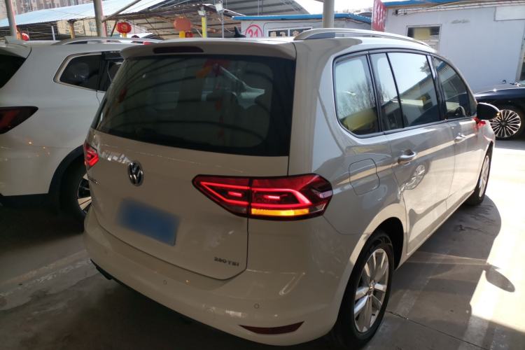 Used Volkswagen Touran 2018 Volkswagen Touran L 280TSI DSG Comfort Edition 7 Seats China V Emission Standard Rear Right 45 Deg