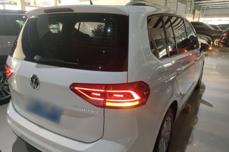 Used Volkswagen Touran 2018 Volkswagen Touran L 280TSI DSG Comfort Edition 7 Seats China V Emission Standard Rear Right 45 Deg