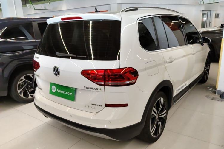 Used Volkswagen Touran 2018 Volkswagen Touran L 280TSI DSG Boundary Edition 7 Seats China V Emission Standard Rear Right 45 Deg