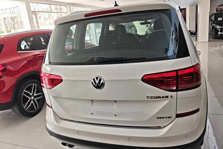 Used Volkswagen Touran 2018 Volkswagen Touran L 280TSI DSG Boundary Luxury Edition 7 Seats China V Emission Standard Rear