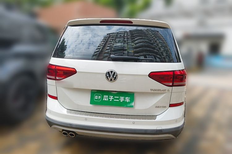 Used Volkswagen Touran 2018 Volkswagen Touran L 280TSI DSG Boundary Edition 7 Seats China VI Standard Rear