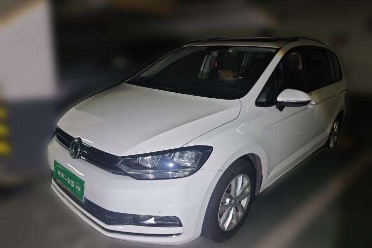 Used Volkswagen Touran 2018 Volkswagen Touran L 280TSI DSG Comfort Edition 7 Seats China V Emission Standard Guazi used car, China used car export, Used car for sale, Used cars, Cheapest cars for sale