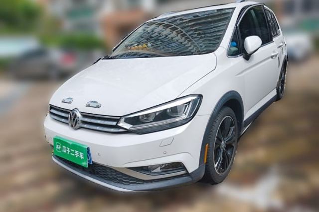 Used Volkswagen Touran 2018 Volkswagen Touran L 280TSI DSG Boundary Edition 7 Seats China VI Standard