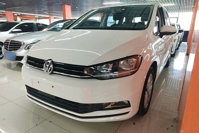 Ojetý Volkswagen Touran 2018 Volkswagen Touran L 280TSI Manual Trend Edition