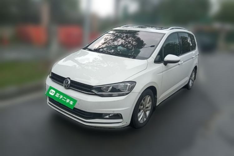 Used Volkswagen Touran 2018 Volkswagen Touran L 280TSI DSG Comfort Edition 7 Seats China V Emission Standard Guazi used car, China used car export, Used car for sale, Used  cars, Cheapest cars for sale