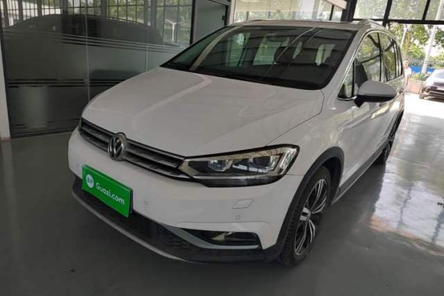 Used Volkswagen Touran 2018 Volkswagen Touran L 280TSI DSG Boundary Edition 7 Seats China VI Standard