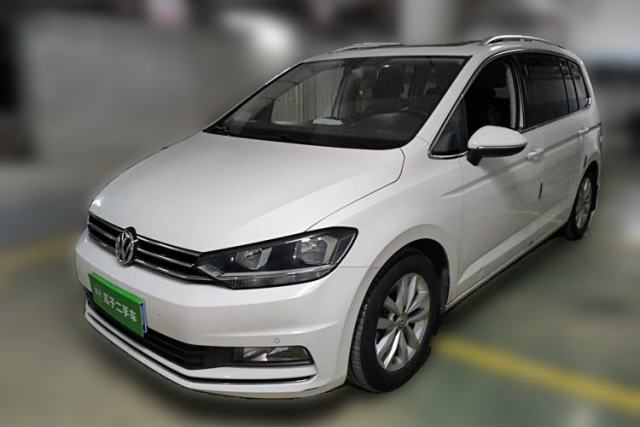 Ojetý Volkswagen Touran 2018 Volkswagen Touran L 280TSI DSG Comfort Edition 7 Seats China V Emission Standard