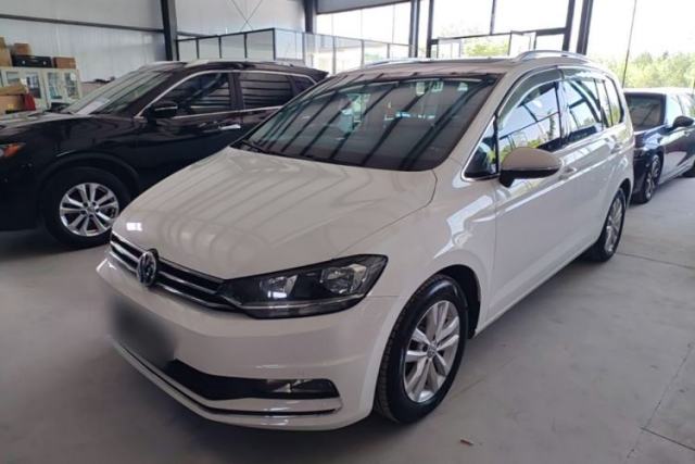 Ojetý Volkswagen Touran 2018 Volkswagen Touran L 280TSI DSG Comfort Edition 7 Seats China V Emission Standard