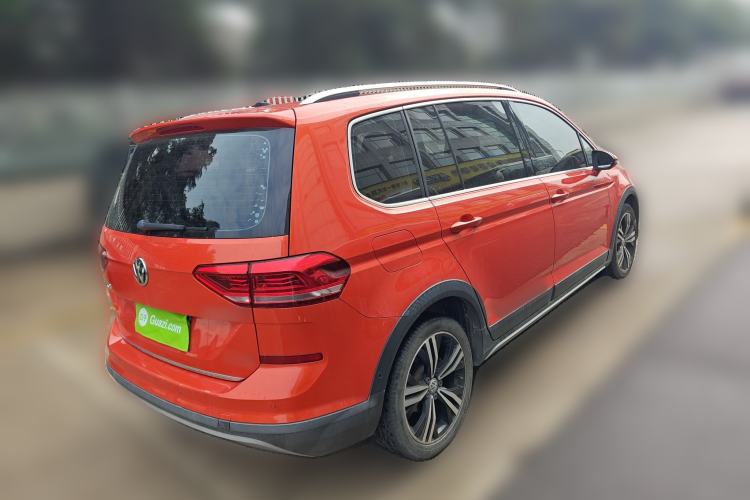 Used Volkswagen Touran 2018 Volkswagen Touran L 280TSI DSG Boundary Luxury Edition 6 Seats China V Emission Standard Rear Right 45 Deg