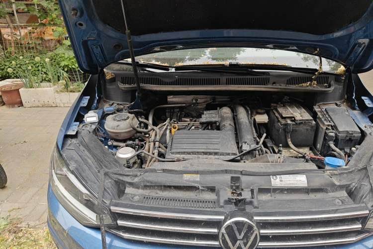 Used Volkswagen Touran 2021 Touran L 280TSI DSG Comfort Edition 7 Seats Engine Bay Right