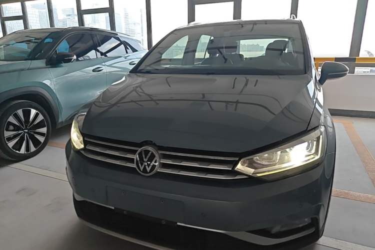 Used Volkswagen Touran 2021 Tiguan L 280TSI DSG Boundary Edition 6-Seater Front