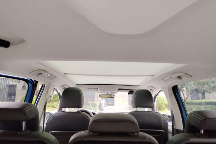 Used Volkswagen Touran 2021 Touran L 280TSI DSG Comfort Edition 7 Seats Headliner