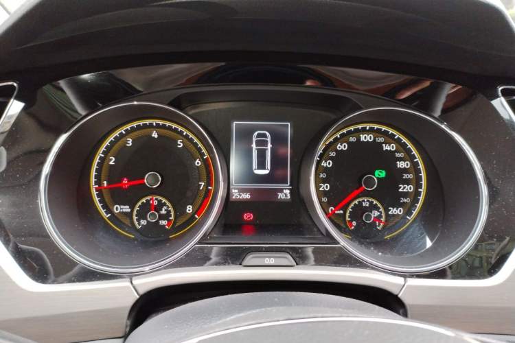 Used Volkswagen Touran 2021 Touran L 280TSI DSG Comfort Edition 7 Seats Instrument Cluster