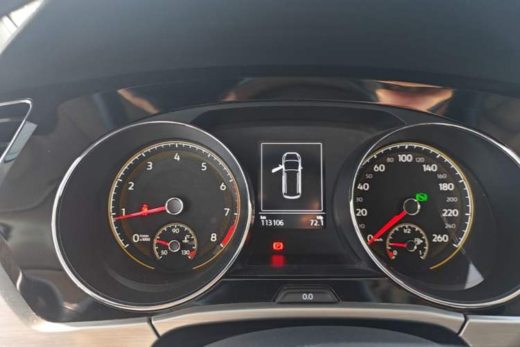 Used Volkswagen Touran 2021 Volkswagen Touran L 280TSI DSG Boundary Edition 7-Seater Instrument Cluster