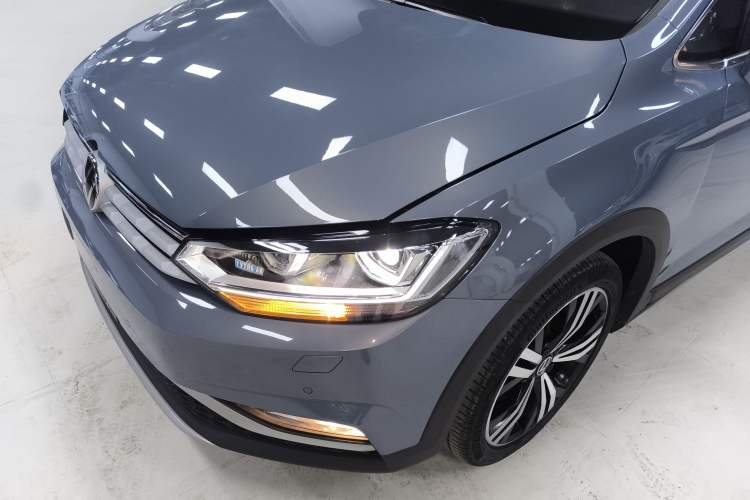 Used Volkswagen Touran 2021 Tiguan L 280TSI DSG Boundary Edition 6-Seater Left Front Headlight