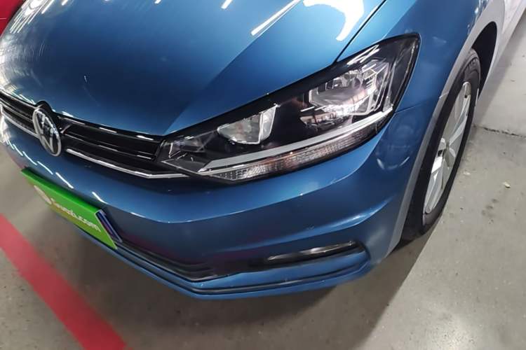 Used Volkswagen Touran 2021 Volkswagen Touran L 280TSI DSG Style Edition 7 Seats Left Front Headlight