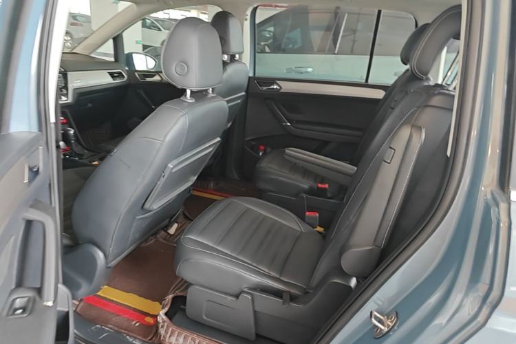 Used Volkswagen Touran 2021 Tiguan L 280TSI DSG Boundary Edition 6-Seater Left Rear Seat