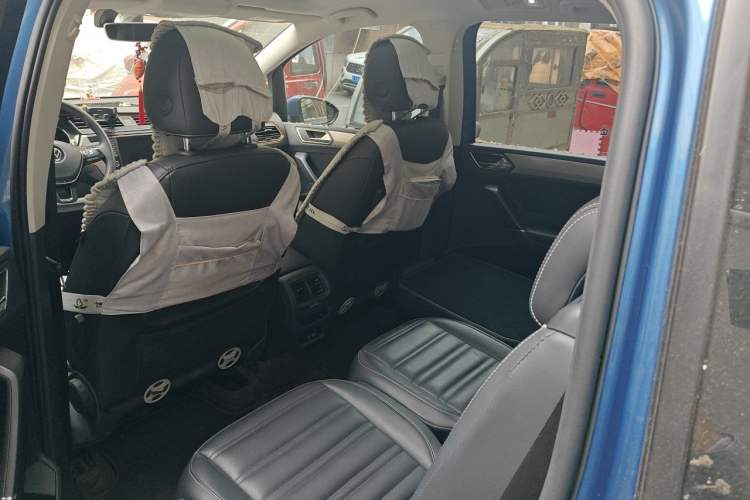 Used Volkswagen Touran 2021 Touran L 280TSI DSG Comfort Edition 7 Seats Left Rear Seat