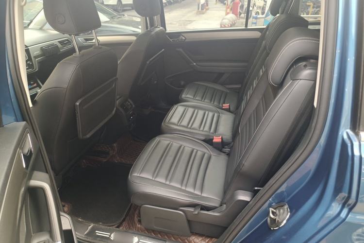Used Volkswagen Touran 2021 Volkswagen Touran L 280TSI DSG Boundary Edition 7-Seater Left Rear Seat
