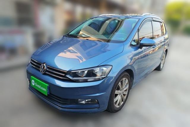 Używany Volkswagen Touran 2021 Touran L 280TSI DSG Comfort Edition 7 Seats