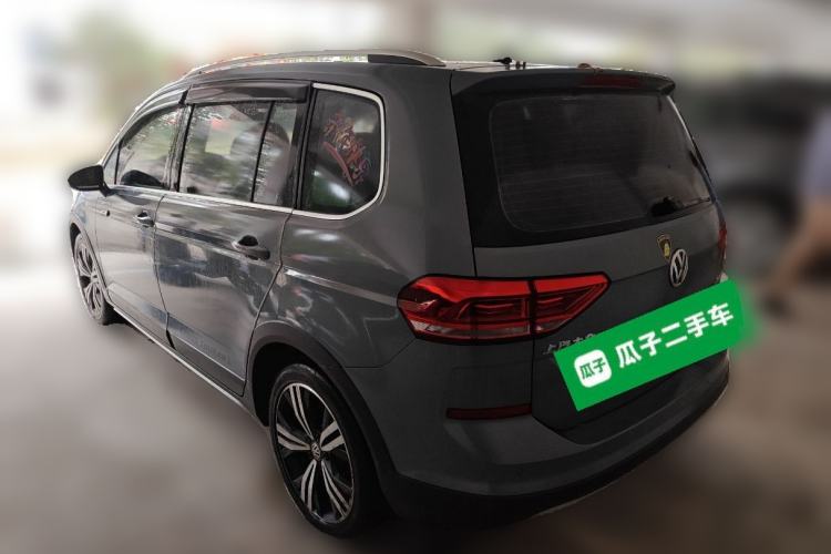 Used Volkswagen Touran 2021 Volkswagen Touran L 280TSI DSG Boundary Edition 7-Seater Rear Left 45 Deg