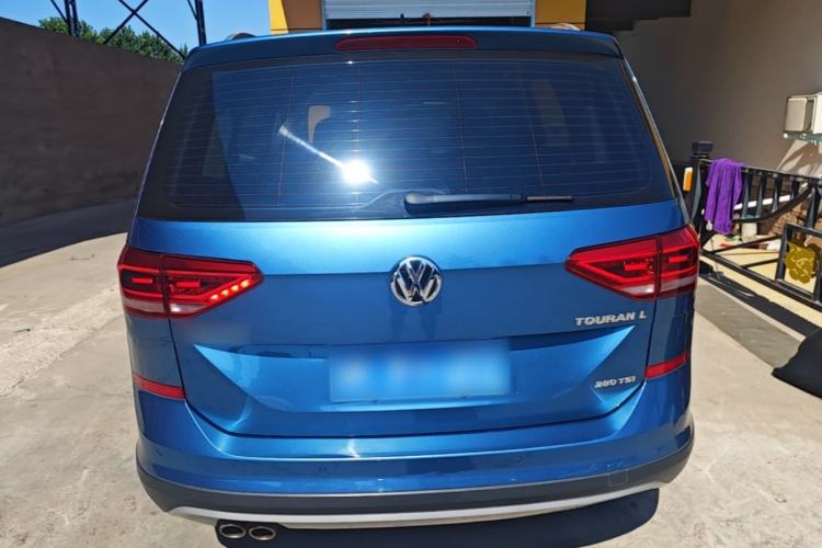 Used Volkswagen Touran 2021 Volkswagen Touran L 280TSI DSG Boundary Edition 7-Seater Rear
