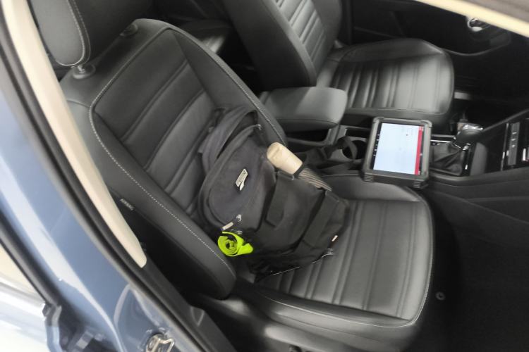 Used Volkswagen Touran 2021 Tiguan L 280TSI DSG Boundary Edition 6-Seater Right Front Seat
