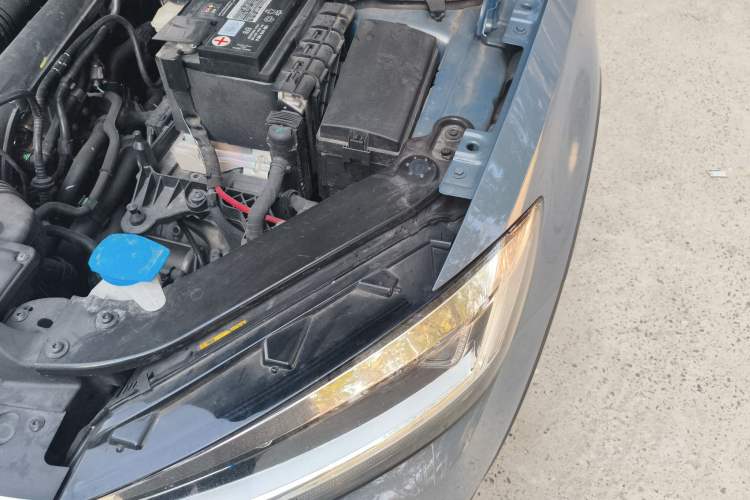 Used Volkswagen Touran 2021 Tiguan L 280TSI DSG Boundary Edition 6-Seater Engine Bay Left