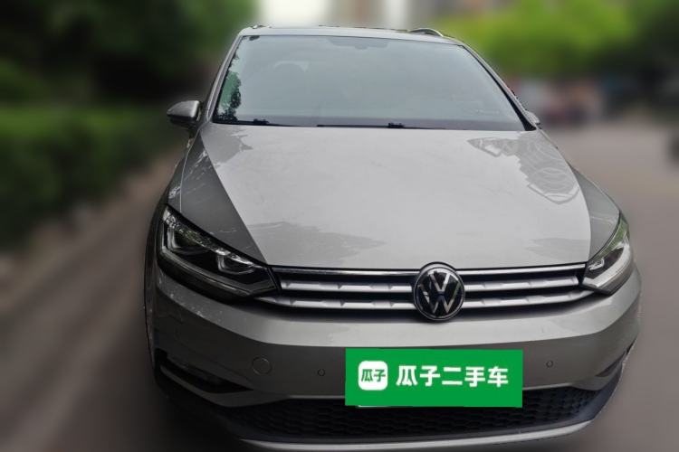 Used Volkswagen Touran 2021 Volkswagen Touran L 280TSI DSG Boundary Luxury Edition 7 Seats Front
