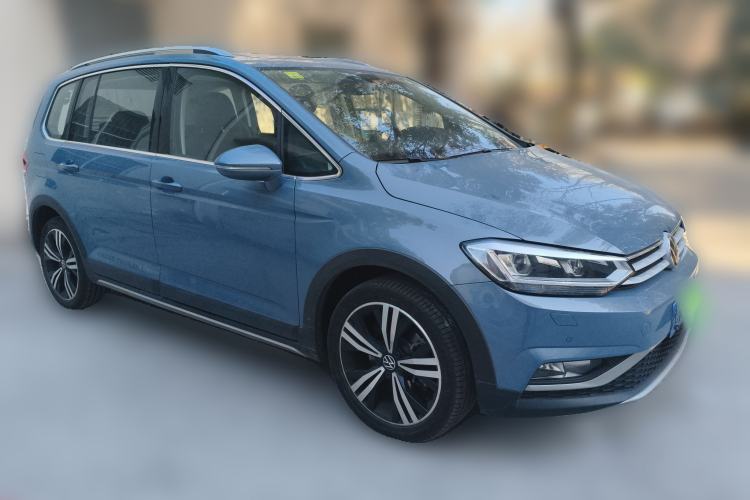 Used Volkswagen Touran 2021 Tiguan L 280TSI DSG Boundary Edition 6-Seater Front Right 45 Deg
