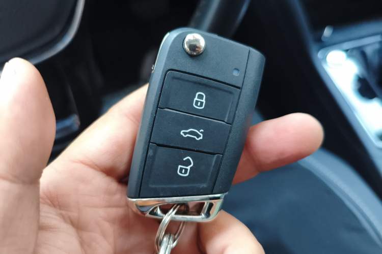 Used Volkswagen Touran 2021 Tiguan L 280TSI DSG Boundary Edition 6-Seater Vehicle Key