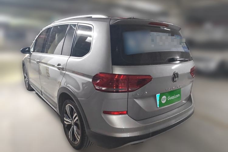 Used Volkswagen Touran 2021 Volkswagen Touran L 280TSI DSG Boundary Edition 7-Seater Exterior 3