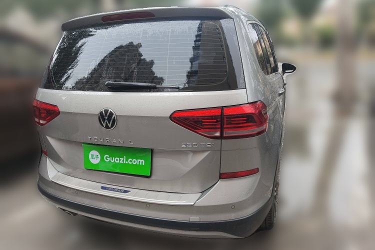 Used Volkswagen Touran 2021 Volkswagen Touran L 280TSI DSG Boundary Edition 7-Seater Exterior 5